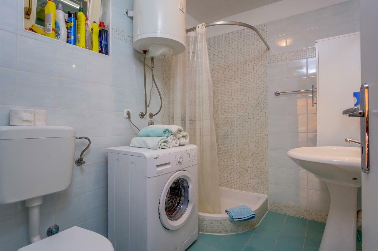 Apartman Natasa Mali Lošinj Zewnętrze zdjęcie